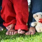 Jak zrobić własnoręcznie grzechotkę dla niemowlaka