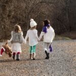 Jak sen wspiera rozwój emocjonalny malucha?